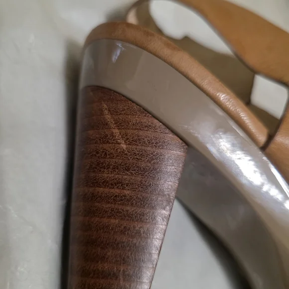 Michael Kors Beige Tan Leather Platform Heels - Picture 3 of 6